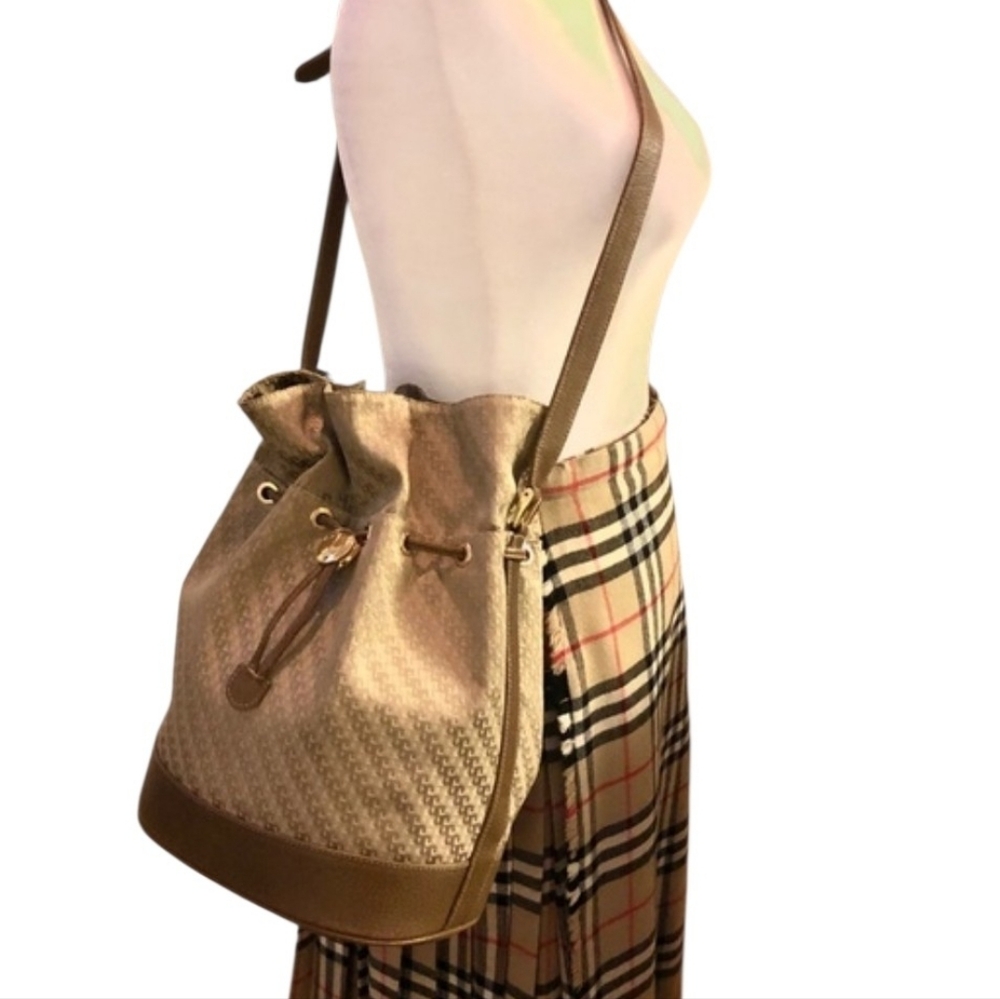80's Gucci Rare Vintage Bucket Crossbody Shoulder Bag - Picture 3 of 17